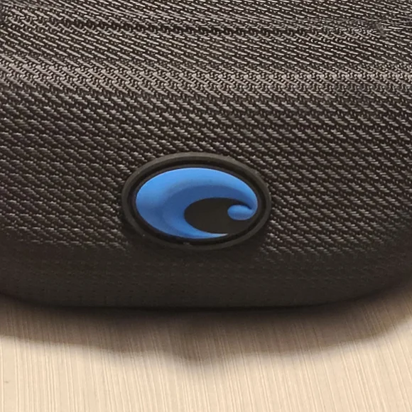 Costa Del Mar Sunglasses - Picture 3 of 8